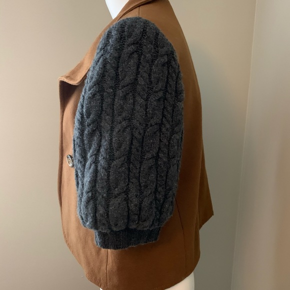 SOLD- Bcbgmaxazaria wool jacket 😍 - Picture 5 of 8